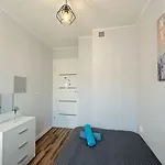 Sensational 10 Min To Old Town Gdansk,pkp & Shopping Mall