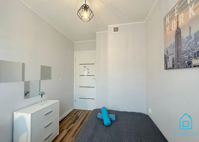 Sensational 10 Min To Old Town Gdansk,pkp & Shopping Mall